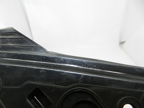 Acabamento Borracha Pé Retrovisor Direito  Civic G10 17/21