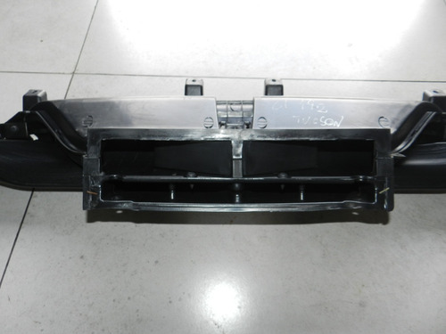 Duto Interno Ar Condicionado Hyundai Tucson 07/15 C/detalhe 