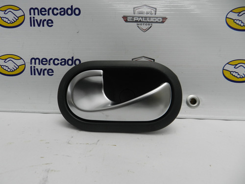 Maçaneta Interna Lado Esquerdo Prateada Renault Megane 06/13