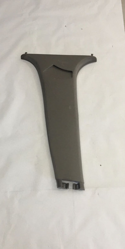 Moldura Coluna Le  Citroen Xsara Picasso 01/11 9630266477