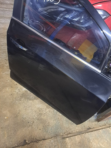 Porta Dianteira Direita Chevrolet Sonic 2012 2013 2014