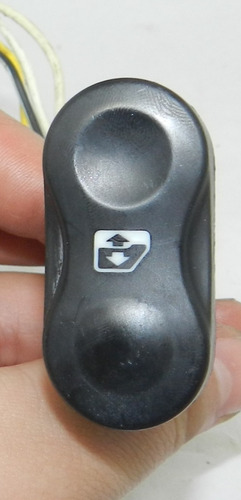 Botão Comando Vidro Dianteiro Ld Renault Logan Sandero 08/11