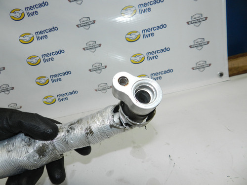 Mangueira Saída Compressor A/c Gm Zafira 2.0 8v 2001 A 2012