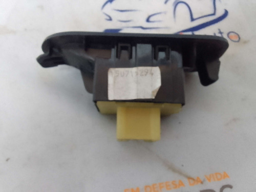 Botão Vidro Elétrico Tras Esq Renault Duster Oroch  11319