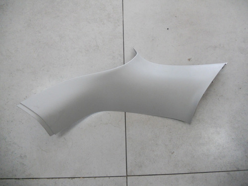 Acabamento Lateral Traseiro Direito Vw Spacefox 5z9867248