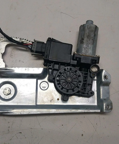 Maquina Vidro Dianteira Direita Gm Vectra 97 A 2001 90520228