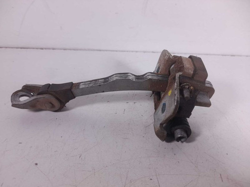 Limitador Traseiro Esquerdo Vw Fox 2017  5z4839249a 