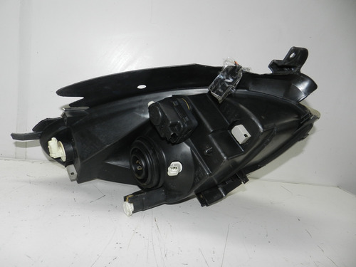 Farol Esquerdo Valeo Citroen Xsara Picasso 02/08 Com Detalhe