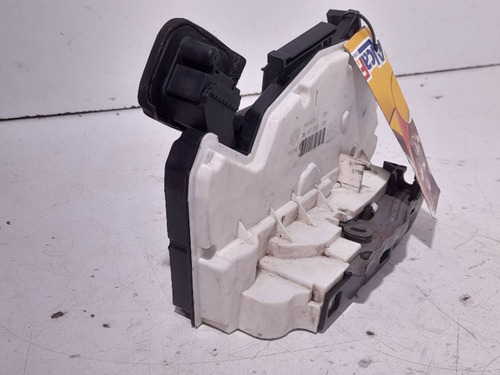 Fechadura Eletrica Porta Dianteira Direita Vw Jetta 2015