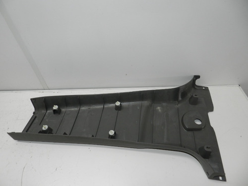 Acabamento Inferior Lado Direito Coluna Hyundai Tucson 06/16