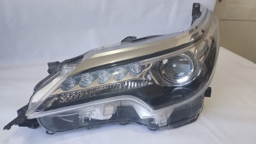 Farol Esquerdo Com Led Toyota Hilux Sw4 2016 A 2020 Detalhe