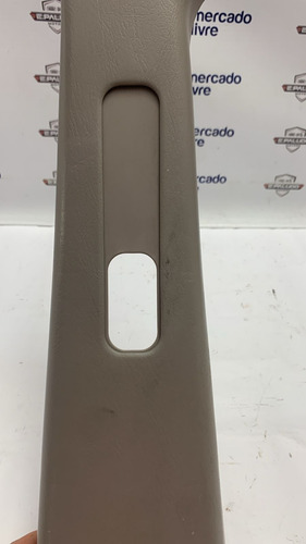 Acabamento Coluna Central Lado Esquerdo Toyota Corolla 98/02