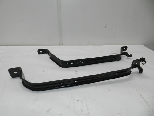 Par Cinta Suporte Tanque Combustível Ford Ecosport 13/17