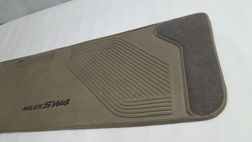 Tapete Borracha Traseiro Paralelo Toyota Hilux Sw4 05/15