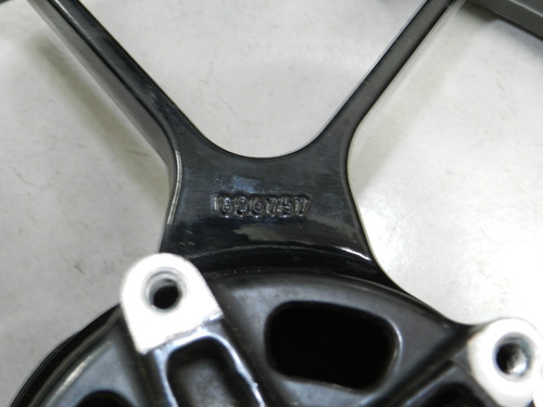 Roda Traseira Aro 17 Aprilia Rsv4 2013 Mt17x6.00 896757