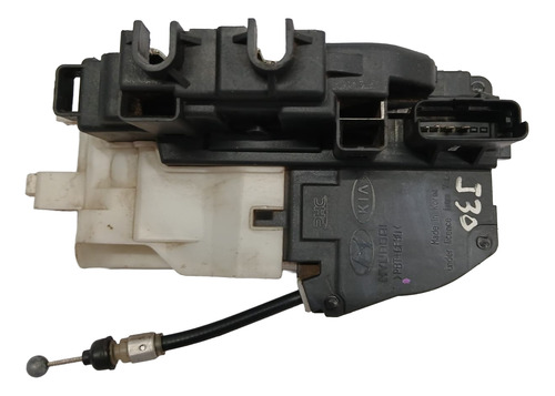 Fechadura Da Porta Dianteira Direita Hyundai I30 2009 A 2012