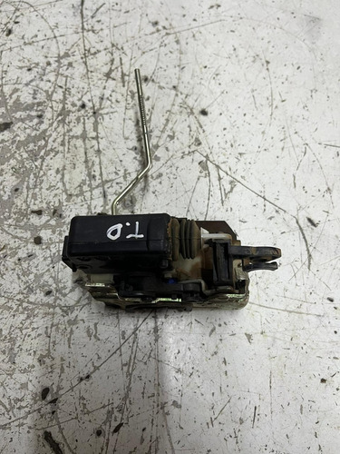 Fechadura Renault Sandero Traseira Direita 2012