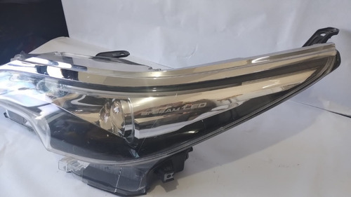 Farol Esquerdo Com Led Toyota Hilux Sw4 2016 A 2020 Detalhe