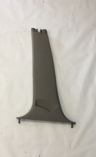 Moldura Coluna Le  Citroen Xsara Picasso 01/11 9630266477