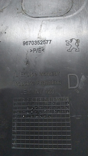 Coluna Central Lado Direito Peugeot 308 408 11/18 9670352577