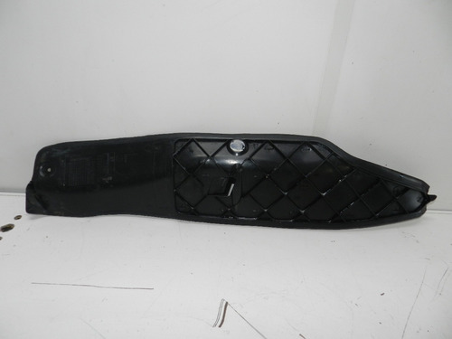 Moldura Parabarro Traseiro Lado Esquerdo Vw Polo 2003/2014 