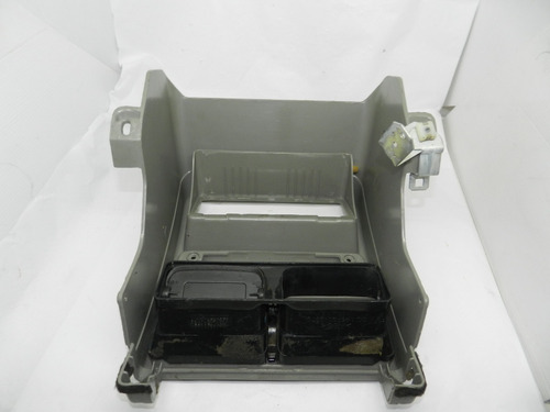 Moldura Central Painel Com Difusor Ar Fiat Uno Fire 06/13 