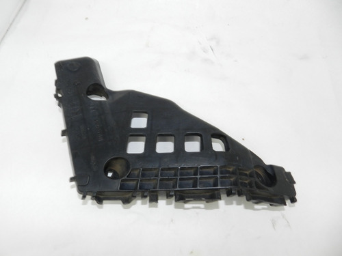 Guia Lado Direito Para-choque Dianteiro Toyota Corolla 15/19