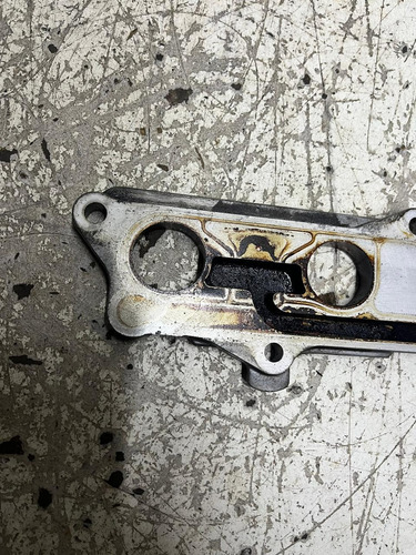 Suporte Junta Coletor Honda Fit 1.4 8 Bobinas Até 2008