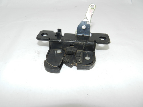 Fechadura Porta Malas Vw Golf Sapão 97/06