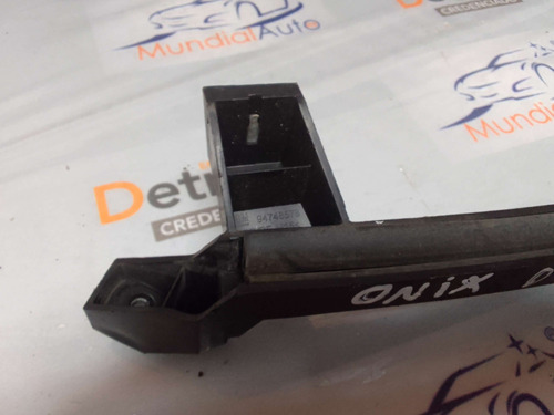 Guia Vidro Porta Dianteira Esquerda Gm Onix  11406