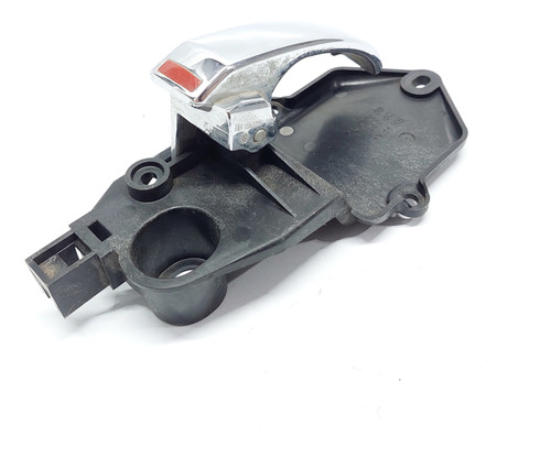Maçaneta Interna Porta Dianteira Direita Fiat 500 2008 A 17