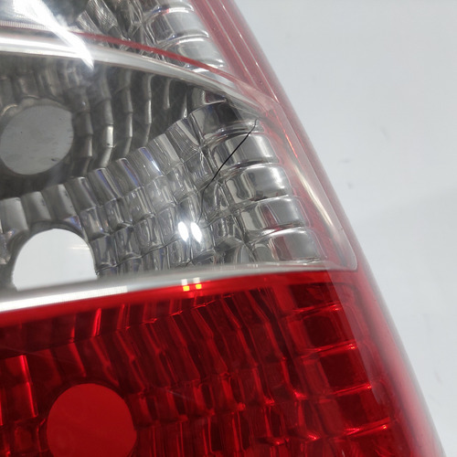 Lanterna Traseira Direita Astra Sedan 1999 A 2003 C/ Detalhe