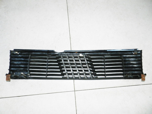 Grade Frontal Radiador Fiat Uno Fiorino 84/90 C/ Detalhe