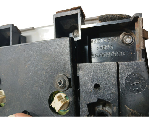 Comando De Ar Quente Ford Fiesta 96/00 (ap) Cxa 564