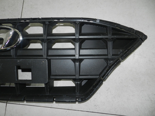 Grade Dianteira Superior Sem Friso Hyundai Hb20 2020 A 2022