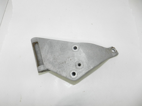 Suporte Bomba Direção Hidráulica Vw Santana 84/95 026145515