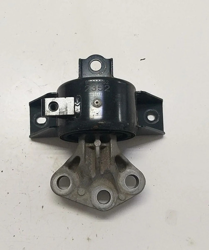 Coxin Motor Esquerdo Gm Onix 1.4 2014 A 2016 95032352