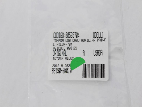 Tomada Usb Cabo Auxiliar Painel Hilux 16/20 Usado (704)