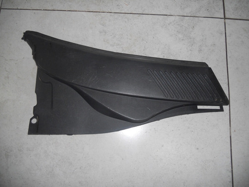 Grade Churrasqueira Direita Renault Clio 2003 2004 A 2012