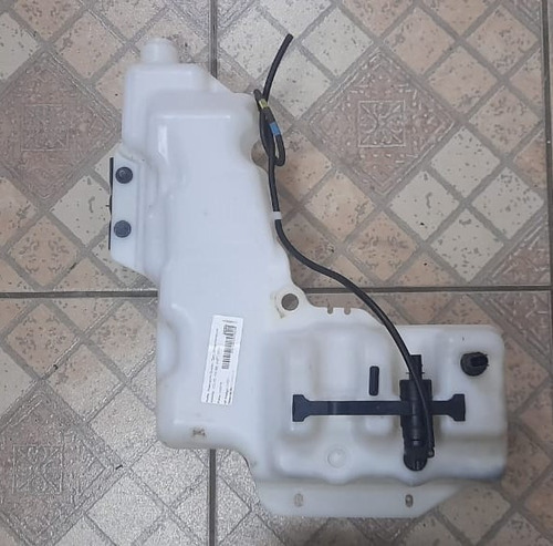 Reservatório Água Limpador Volvo Fm 380 2016 - 84092257