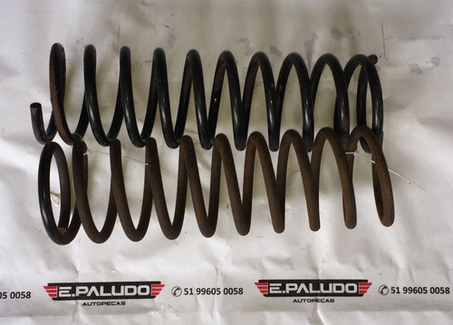 Par Molas Traseiras Vw Santana 1995 A 2006