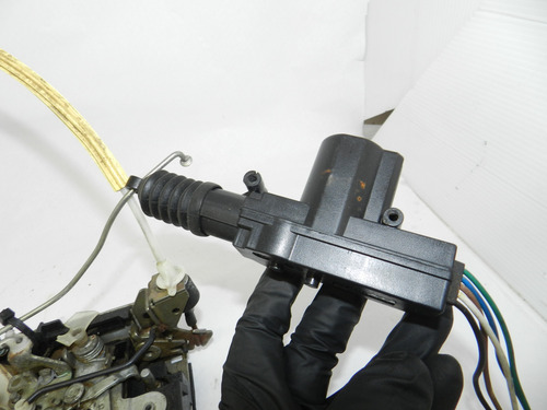 Fechadura Elétrica Com Trava Dianteira Direita Audi A3 99/06