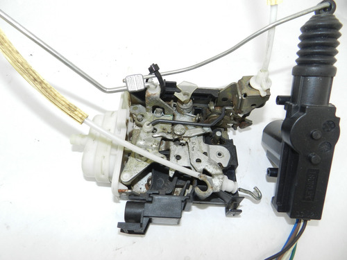 Fechadura Elétrica Com Trava Dianteira Direita Audi A3 99/06