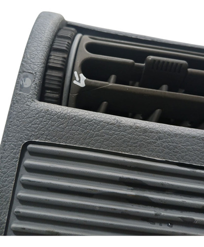 Difusor Ar Direito Renault Clio 1999 Com Detalhe (ap)