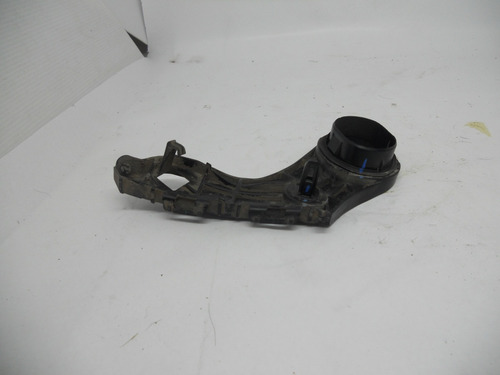 Guia Para-choque Traseiro Lado Esquerdo Toyota Etios 13/21