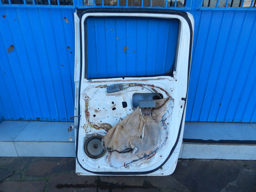 Porta Traseira Direita Toyota Hilux 2005 A 2015 Recuperada