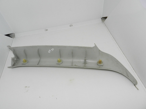 Acabamento Coluna Traseira Direita Vw Parati G2 G3 374867286