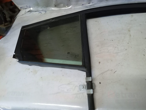 Canaleta + Pestana Vidro Fixo T D Cruze  Sedan 2017/21 16617