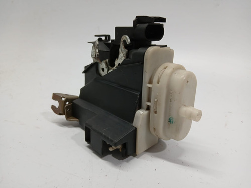 Fechadura Porta Dianteira Direita Audi A4 1995 1996 A 2001