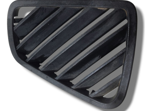 Tela Difusor Ar Direito Gm Astra 2001 (al) 90560326